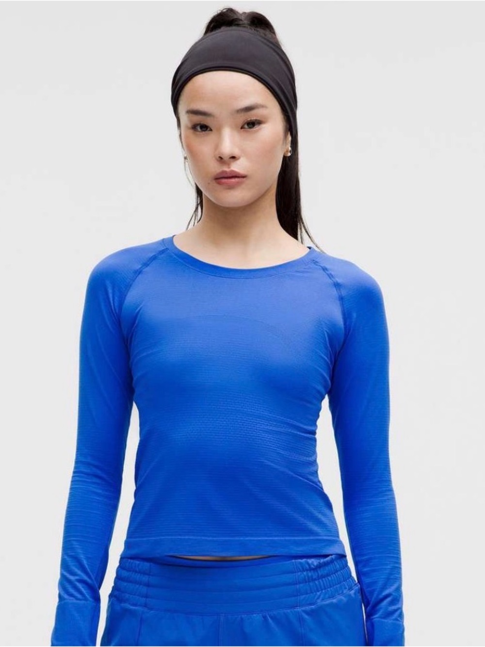 Lululemon swiftly tech long sleeve waist length size 6